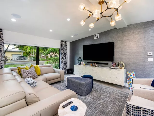 Продажа дома по адресу 831 Cortez St - фото 9200692