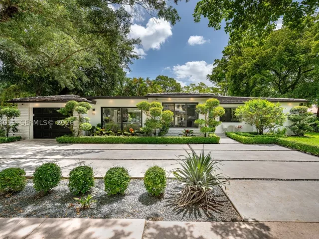 Продажа дома по адресу 831 Cortez St - фото 9200667