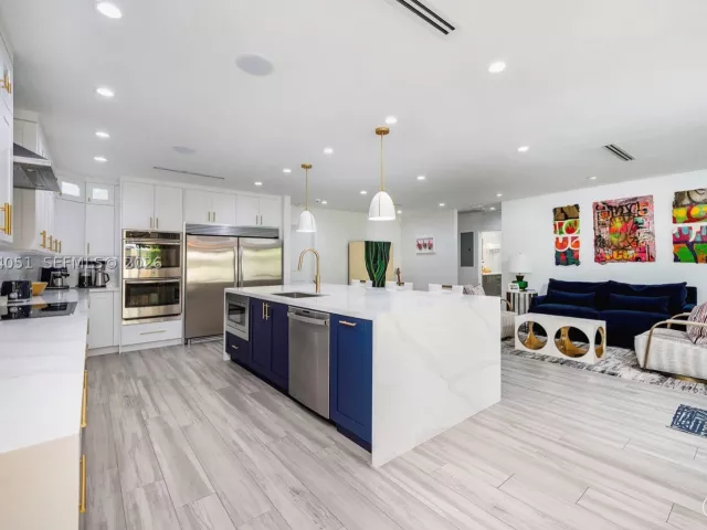 Продажа дома по адресу 831 Cortez St - фото 9200668