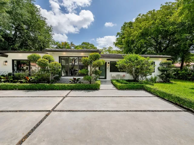 Продажа дома по адресу 831 Cortez St - фото 9200723