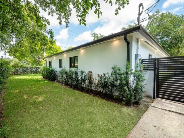 Продажа дома по адресу 831 Cortez St - фото 9200727