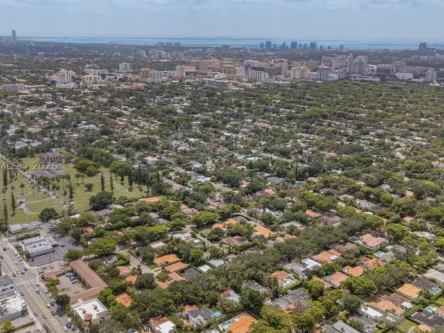 Продажа дома по адресу 831 Cortez St - фото 9200785