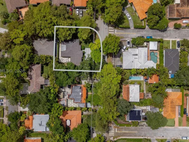 Продажа дома по адресу 831 Cortez St - фото 9200796