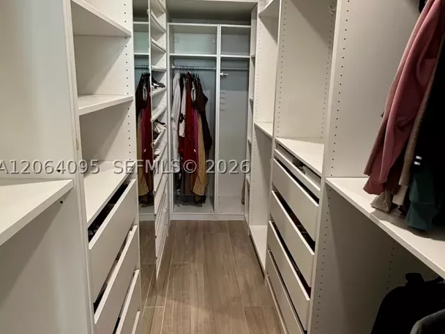 Квартира в аренду номерB1004 - фото 9229001