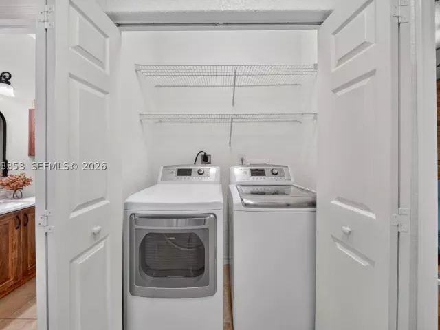 Продажа дома по адресу 16437 SW 76th Ter - фото 9264419