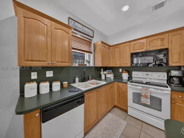 Продажа дома по адресу 16437 SW 76th Ter - фото 9264378