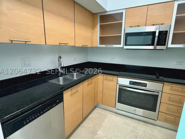 Квартира в аренду номер4214 - фото 8958609