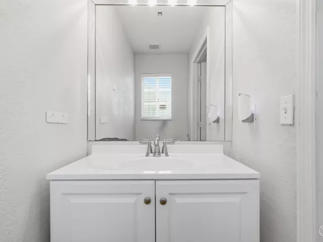 Продажа дома по адресу 5880 SW 99th Terrace - фото 9004666