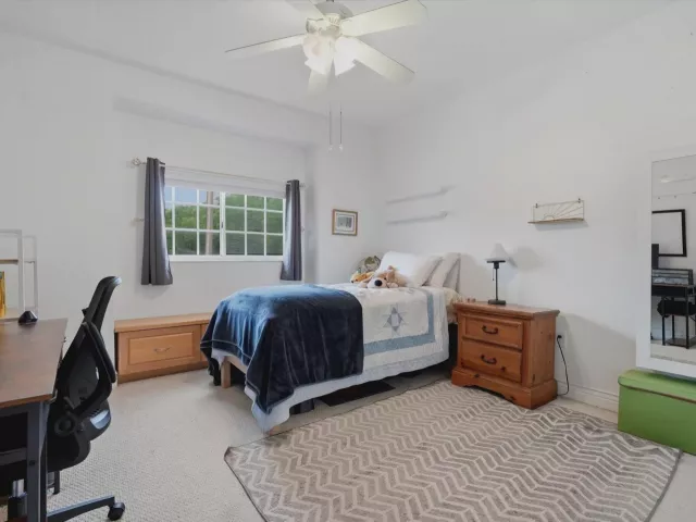 Продажа дома по адресу 5880 SW 99th Terrace - фото 9004674