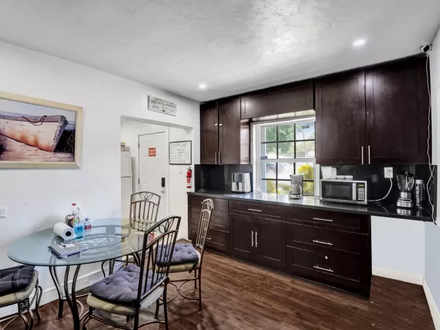 Продажа дома по адресу 2442 FUNSTON Street - фото 9054932