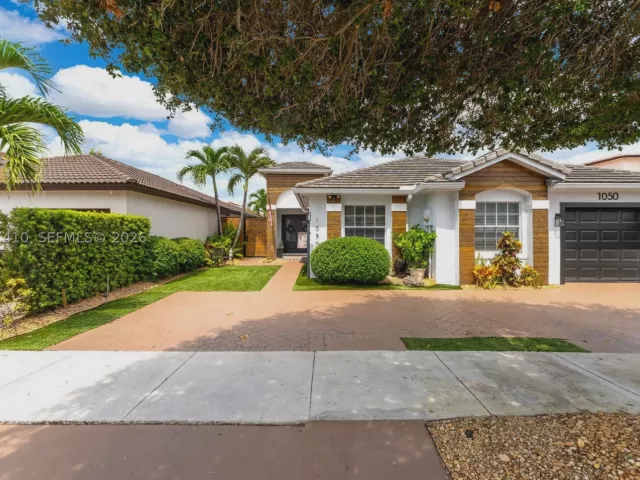 Продажа дома по адресу 1050 NW 129th Ave - фото 9261617