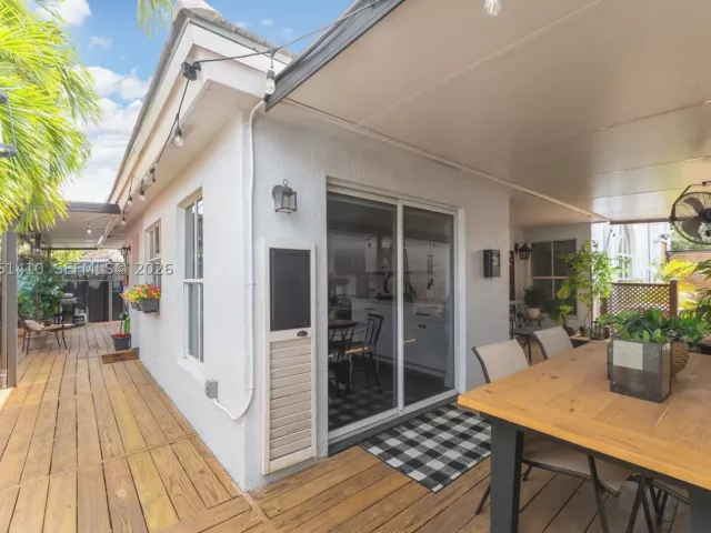 Продажа дома по адресу 1050 NW 129th Ave - фото 9261648