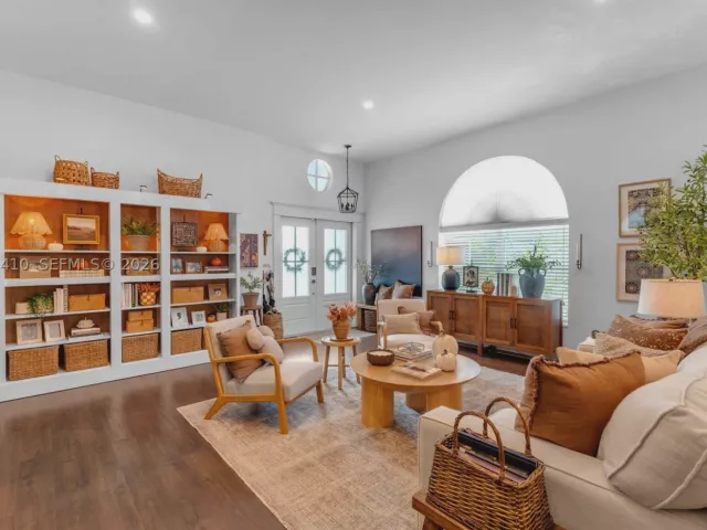 Продажа дома по адресу 1050 NW 129th Ave - фото 9261622