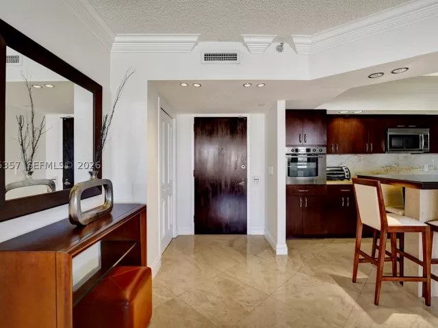 Квартира в аренду номер12F - фото 9240606