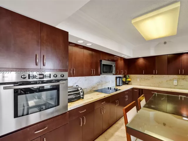 Квартира в аренду номер12F - фото 9240624