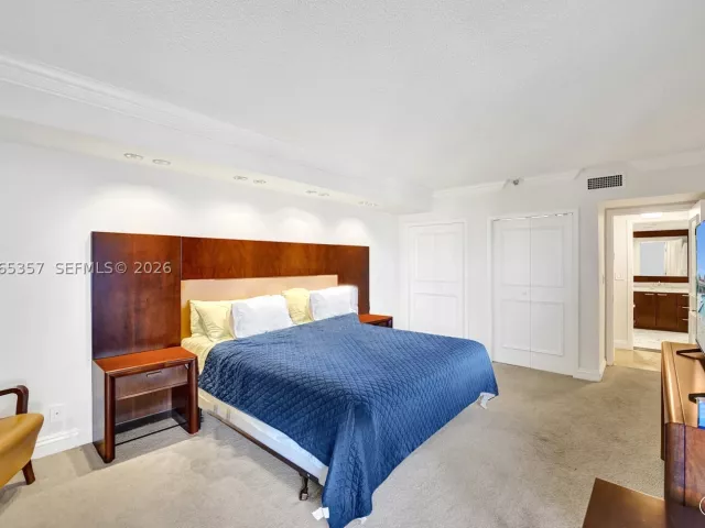 Квартира в аренду номер12F - фото 9240635