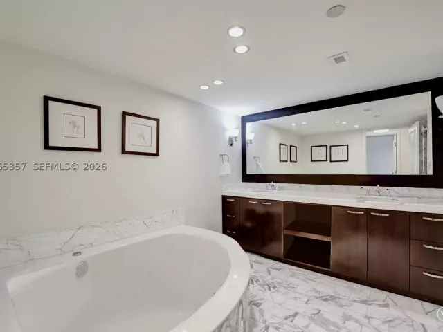 Квартира в аренду номер12F - фото 9240643