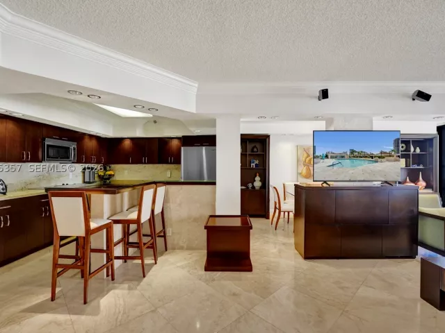 Квартира в аренду номер12F - фото 9240712