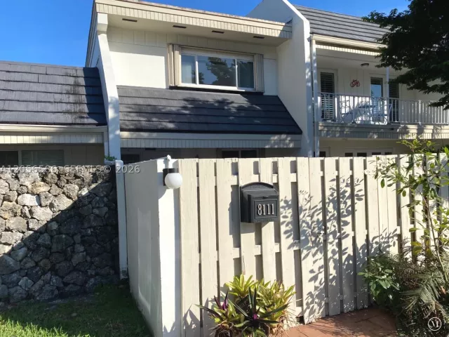 Продажа дома по адресу 8111 SW 81st Pl - фото 8962841