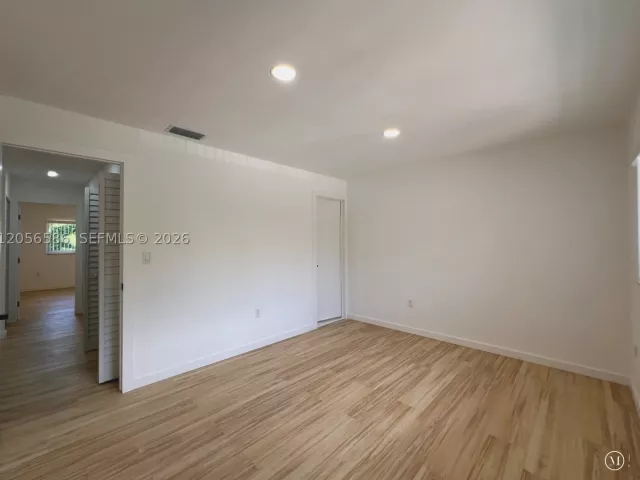 Продажа дома по адресу 8111 SW 81st Pl - фото 8962847