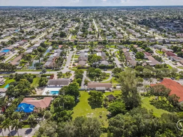 Продажа дома по адресу 18900 SW 127th Ave - фото 8962803