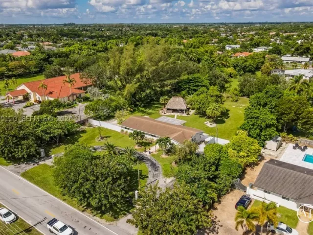 Продажа дома по адресу 18900 SW 127th Ave - фото 8962809