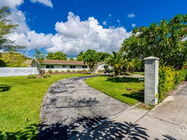 Продажа дома по адресу 18900 SW 127th Ave - фото 8962810