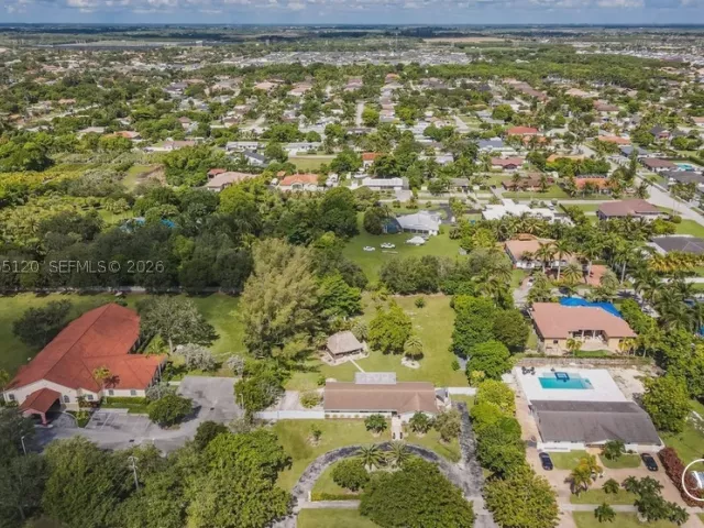 Продажа дома по адресу 18900 SW 127th Ave - фото 8962812