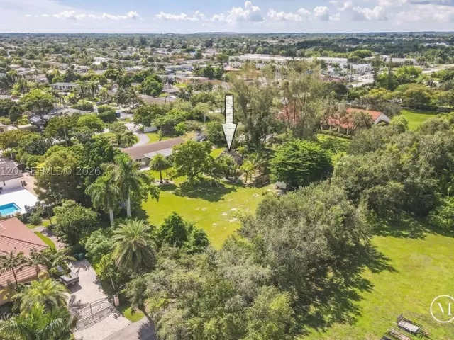 Продажа дома по адресу 18900 SW 127th Ave - фото 8962799