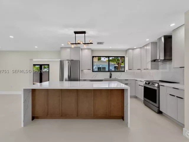 Продажа дома по адресу 6514 SW 107th Pl - фото 8962777