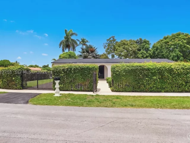 Продажа дома по адресу 6514 SW 107th Pl - фото 8962780