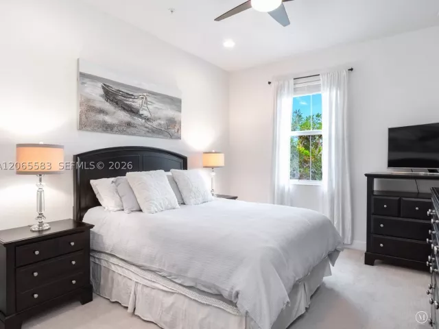 Продажа дома по адресу 22936 Clear Echo Dr 35 - фото 9043832