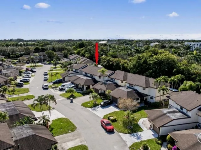 Продажа дома по адресу 20929 BOCA RIDGE Drive W - фото 9268213