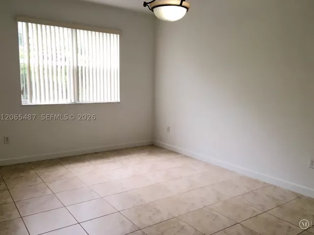 Продажа дома по адресу 13211 SW 127th Ct - фото 8963127