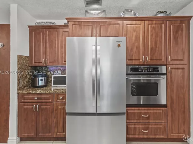 Продажа дома по адресу 11482 SW 28th Ter - фото 9281528