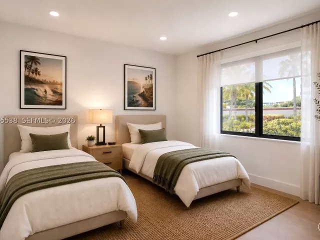 Продажа дома по адресу 1543 SW 1st Ave - фото 9274513