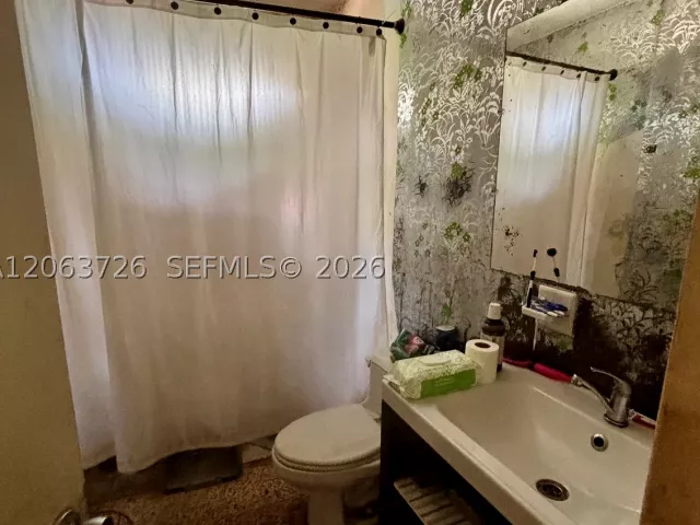 Продажа дома по адресу 5300 SW 103rd Pl - фото 8988293