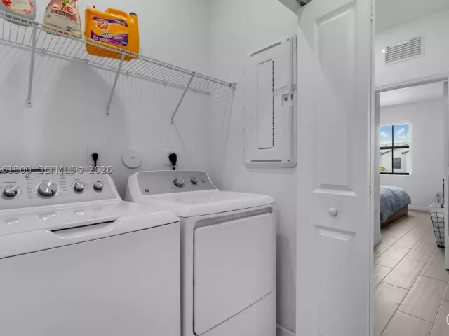 Продажа дома по адресу 23052 SW 129th Pl - фото 8988592