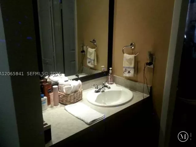 Продажа дома по адресу 9036 SW 148th Ct - фото 8988440