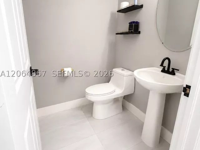 Дом в аренду по адресу 14753 SW 25th St - фото 8988313