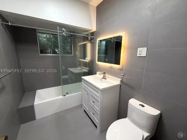 Продажа дома по адресу 485 S Shore Dr - фото 8994198