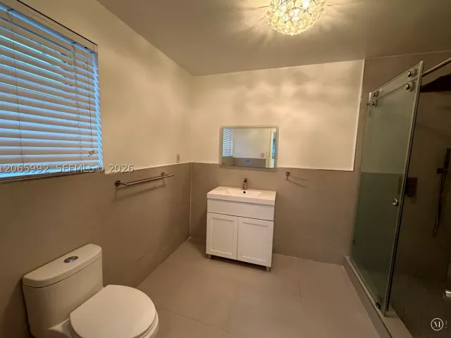 Продажа дома по адресу 485 S Shore Dr - фото 8994200