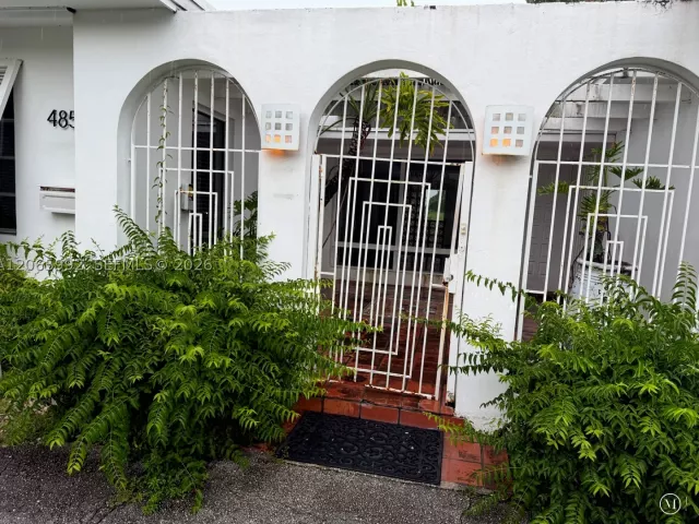 Продажа дома по адресу 485 S Shore Dr - фото 8994203