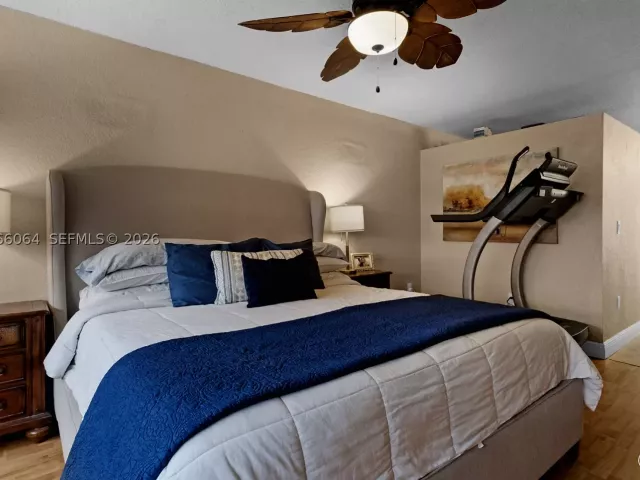 Продажа дома по адресу 3500 SW 13th St - фото 8988702