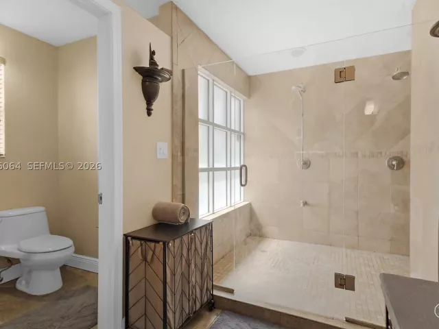 Продажа дома по адресу 3500 SW 13th St - фото 8988709