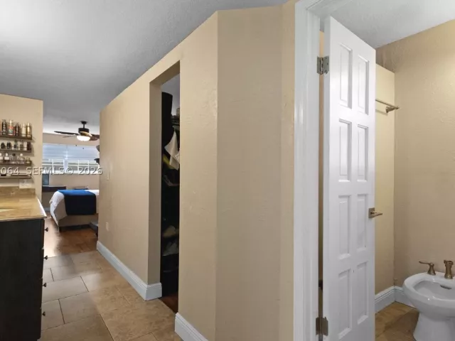 Продажа дома по адресу 3500 SW 13th St - фото 8988710