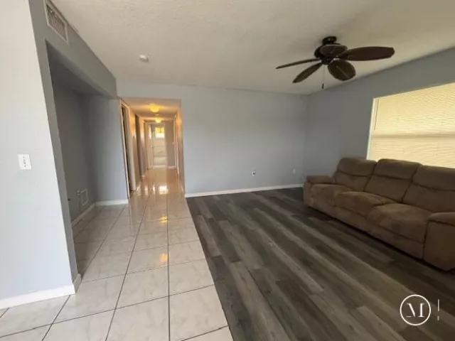 Продажа дома по адресу 3282 NW 75th Way - фото 9203218