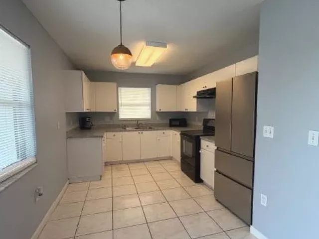 Продажа дома по адресу 3282 NW 75th Way - фото 9203220