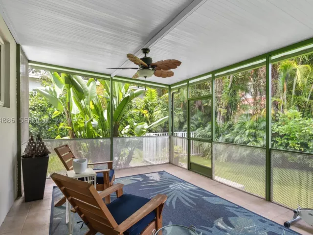 Продажа дома по адресу 810 Venetia Ave - фото 8996244