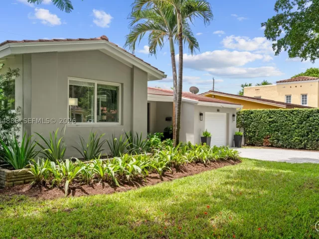 Продажа дома по адресу 810 Venetia Ave - фото 8996253